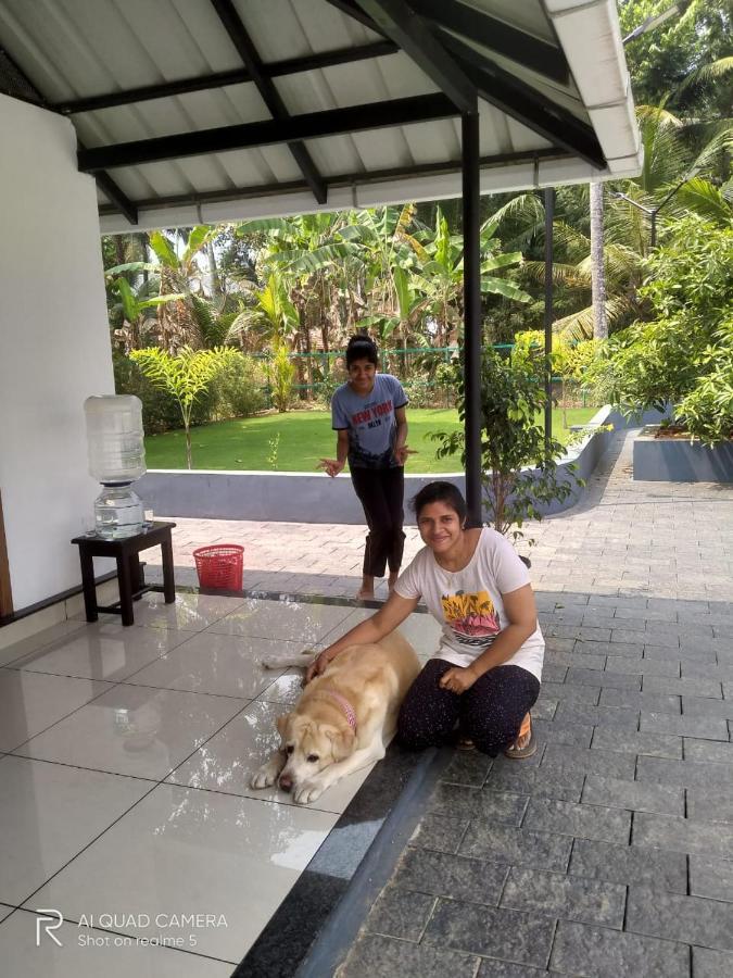 Ev Stayz Cherai Beach Exterior photo