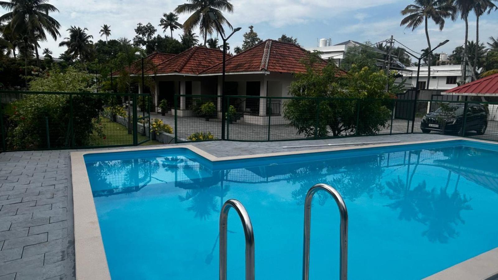 Ev Stayz Cherai Beach Exterior photo